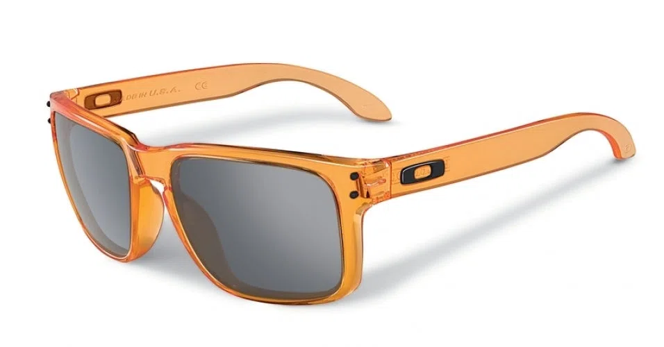 Oakley Holbrook 9102 Sunglasses - view 82